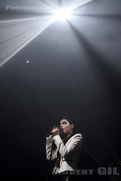 CARMEN MARIA VEGA - 2011-12-08 - PARIS - La Cigale - 